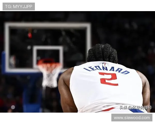 哈登小卡强势一星四射双巨星压制防守让对手无从下手